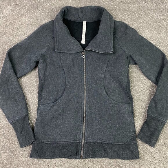 Lululemon Cozy Cuddle Up Full Zip Jacket Sweatshirt Womens 8 Gray Gym Athleisure - Picture 1 of 11